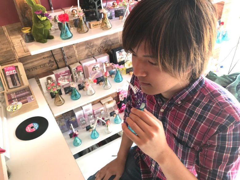 高知の香水店HANAMUSHIの香水カウンセリング